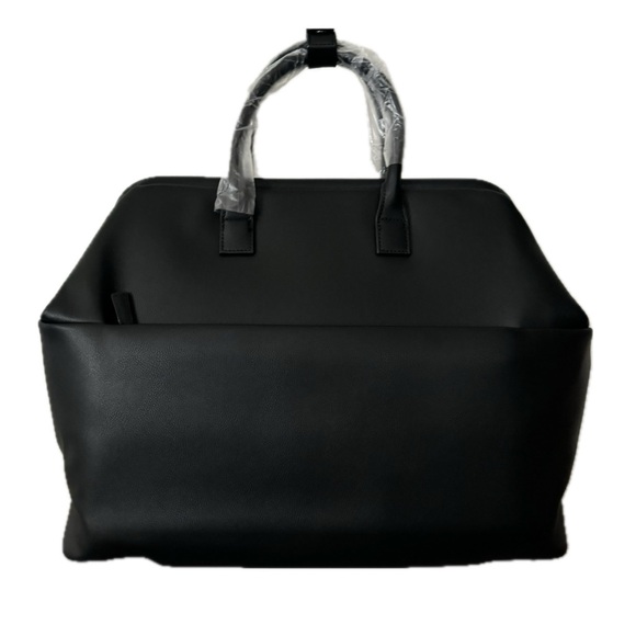 Beis The Weekender in Black nwt - Picture 3 of 8